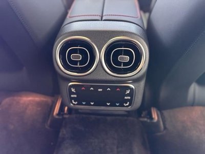 2025 Mercedes-BENZ GLC — миниатюра 21