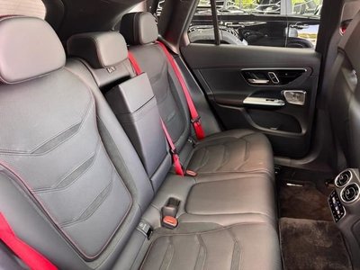 2025 Mercedes-BENZ GLC — миниатюра 17