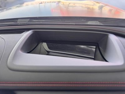 2025 Mercedes-BENZ GLC — миниатюра 13