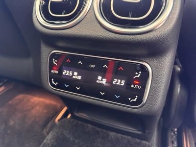 2025 Mercedes-BENZ GLC — миниатюра 20