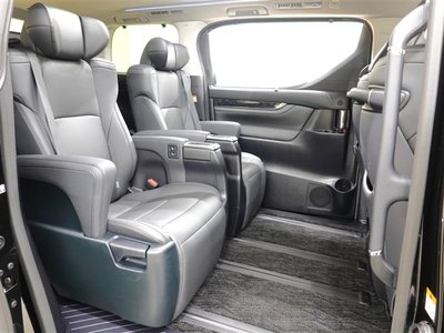 TOYOTA ALPHARD - 9