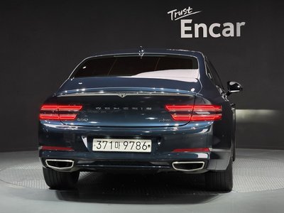 GENESIS G80 (RG3) - 3