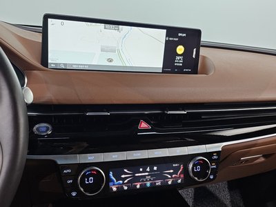 2023 Genesis G80 (RG3) — миниатюра 18