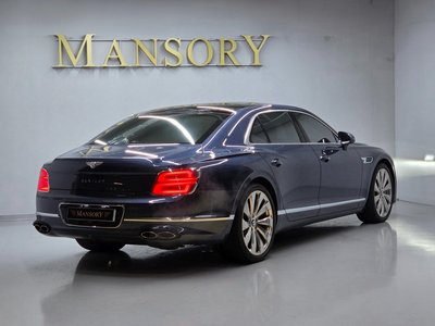 2021 Bentley FLYING SPUR — фото 5