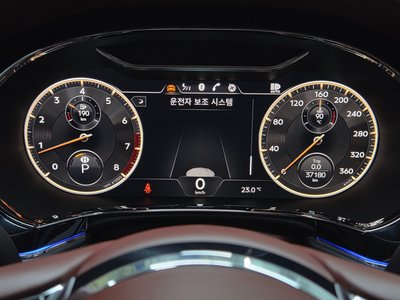 2021 Bentley FLYING SPUR — фото 8