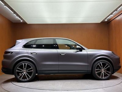 صورة مصغرة 57 لـ 2024 Porsche CAYENNE