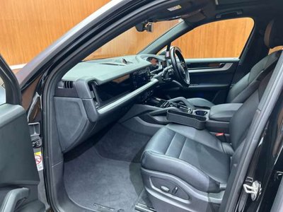 صورة مصغرة 43 لـ 2024 Porsche CAYENNE