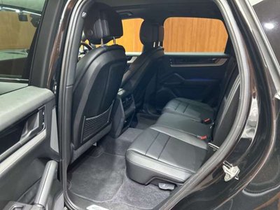 صورة مصغرة 45 لـ 2024 Porsche CAYENNE