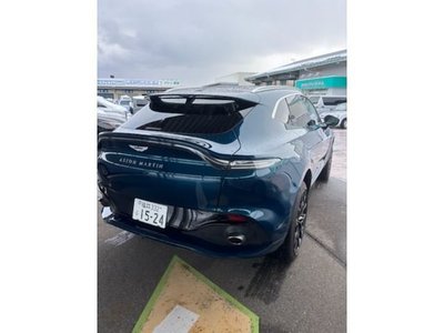 ASTON MARTIN DBX - 6