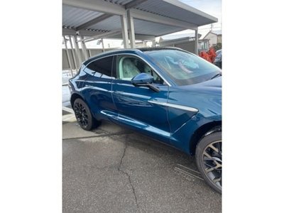 ASTON MARTIN DBX - 5