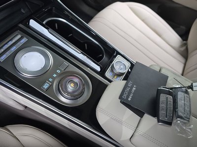 GENESIS GV80 - 9