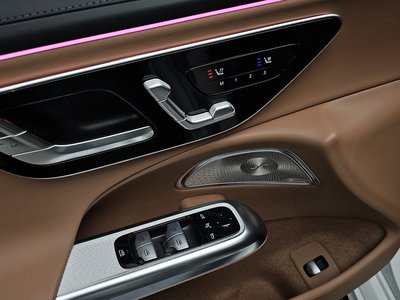 صورة مصغرة 33 لـ 2026 Mercedes-BENZ E-CLASS