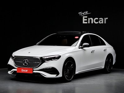 MERCEDES-BENZ E-CLASS - 1