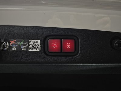 صورة مصغرة 34 لـ 2026 Mercedes-BENZ E-CLASS