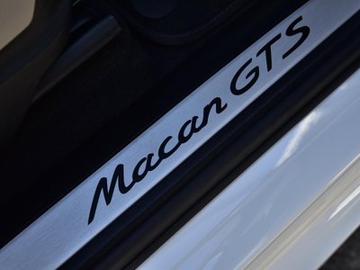 2016 Porsche MACAN 缩略图 25