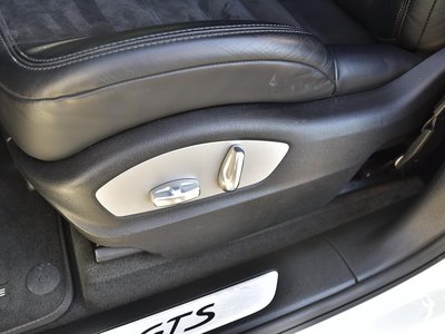 2016 Porsche MACAN 缩略图 34