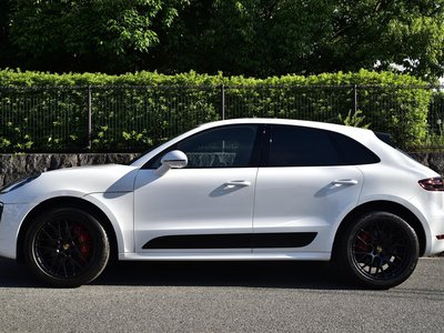 2016 Porsche MACAN 缩略图 18