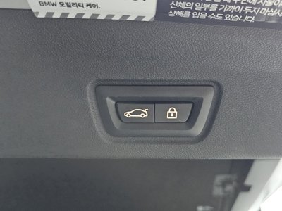 2022 BMW I4 缩略图 31