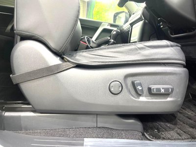 TOYOTA LAND CRUISER - 8