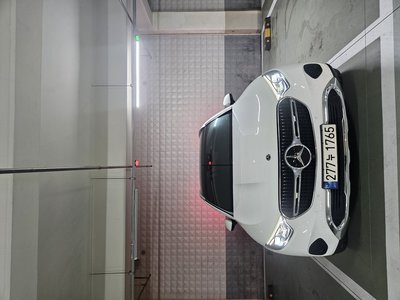 2023 Mercedes-BENZ GLC photo 2