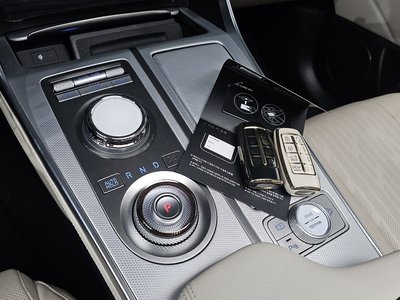 2023 Genesis GV80 thumbnail 12