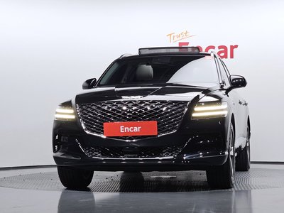 صورة 2 لـ 2023 Genesis GV80