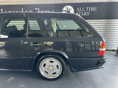 MERCEDES-BENZ MEDIUM-CLASS - 4