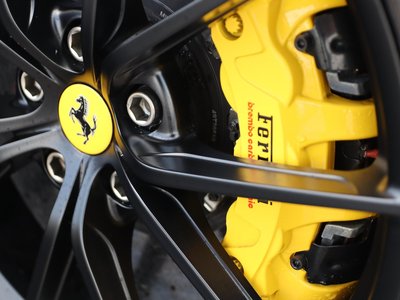 FERRARI 488 PISTA - 8