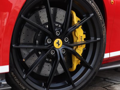 FERRARI 488 PISTA - 7