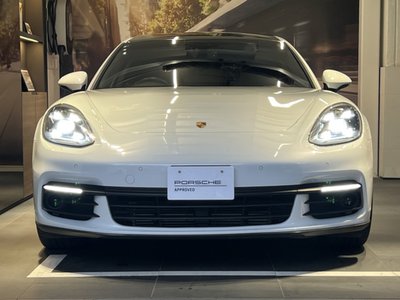 PORSCHE PANAMERA - 2