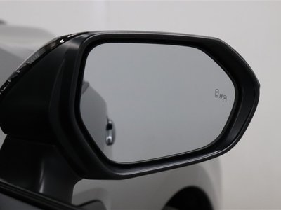 TOYOTA GR COROLLA - 9