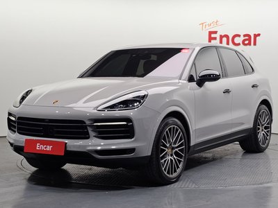 PORSCHE CAYENNE - 1