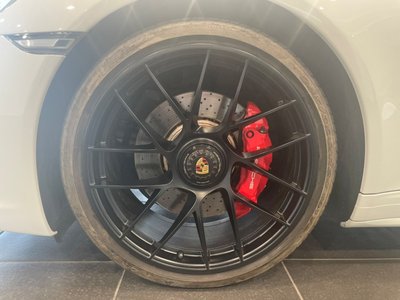 2018 Porsche 911 — миниатюра 25