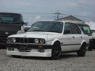 BMW 3 SERIES - 1