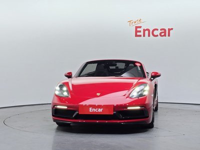 PORSCHE 718 BOXSTER - 2