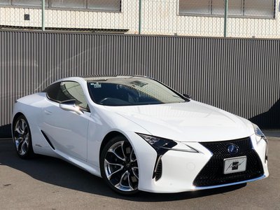 2017 Lexus LC photo 3