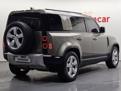 LAND ROVER DEFENDER - 4