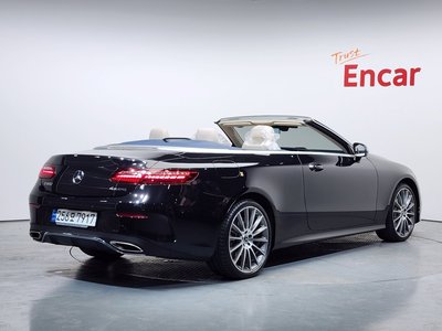 MERCEDES-BENZ E-CLASS - 3