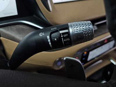 2022 Genesis G90 (RS4) thumbnail 32