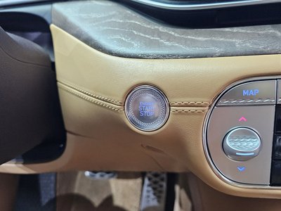 2022 Genesis G90 (RS4) thumbnail 30