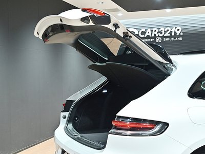 صورة مصغرة 32 لـ 2019 Porsche MACAN