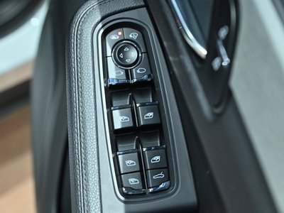 صورة مصغرة 53 لـ 2019 Porsche MACAN