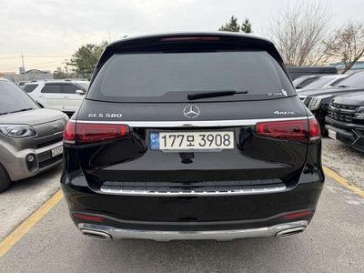 MERCEDES-BENZ GLS - 2