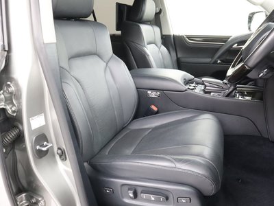 LEXUS LX - 8