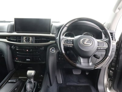 LEXUS LX - 7