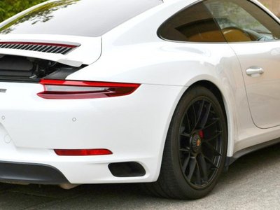 2017 Porsche 911 — миниатюра 27