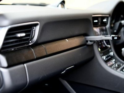 2017 Porsche 911 — миниатюра 51