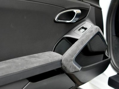 2017 Porsche 911 — миниатюра 34