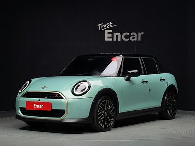 صورة 1 لـ 2025 MINI COOPER