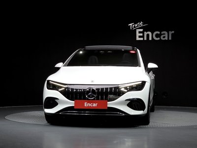 MERCEDES-BENZ EQE - 2